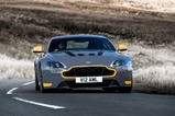 Aston Martin V12 Vantage S: moc pod ręką